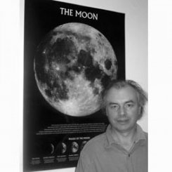 Dr. Ian Crawford