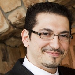 Dr. Andreas Tziolas